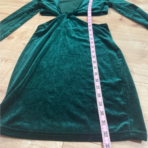 SHEIN Green Velvet Body-con dress - Picture 3 of 4